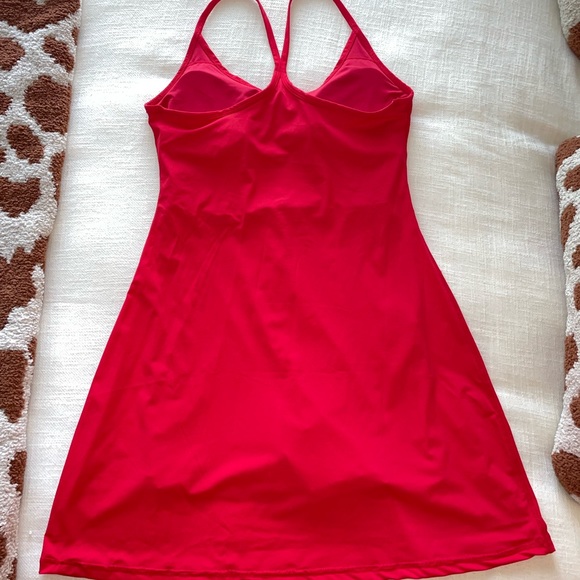 Womens Large Finlin Exercise Dress in Red!! Brand New & Never Worn!! - Picture 2 of 5
